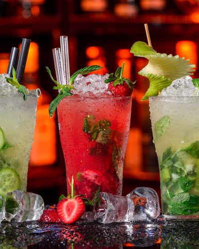 Cucumber, strawberry and pear mojitos